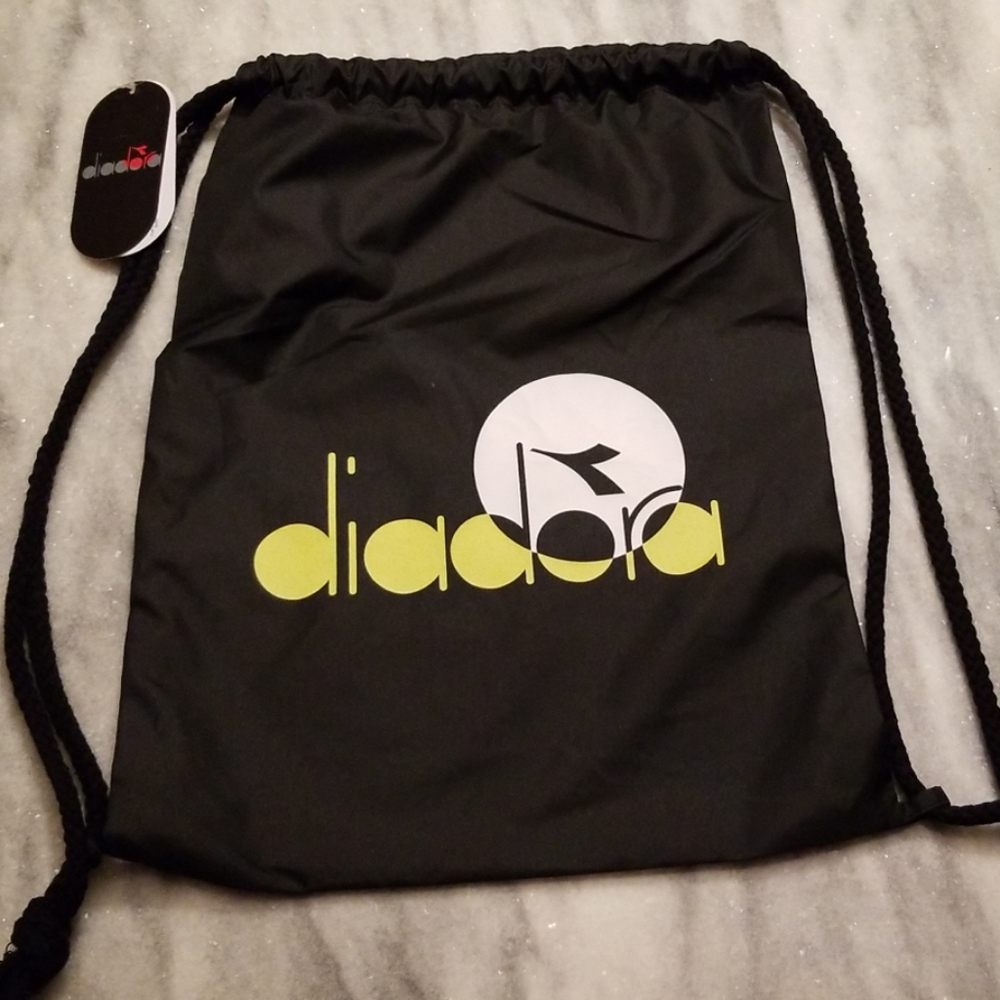 Diapora  Shoe Bag